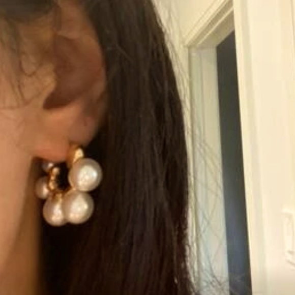 Faux Bold Hoop Pearl Earrings - Picture 11 of 11